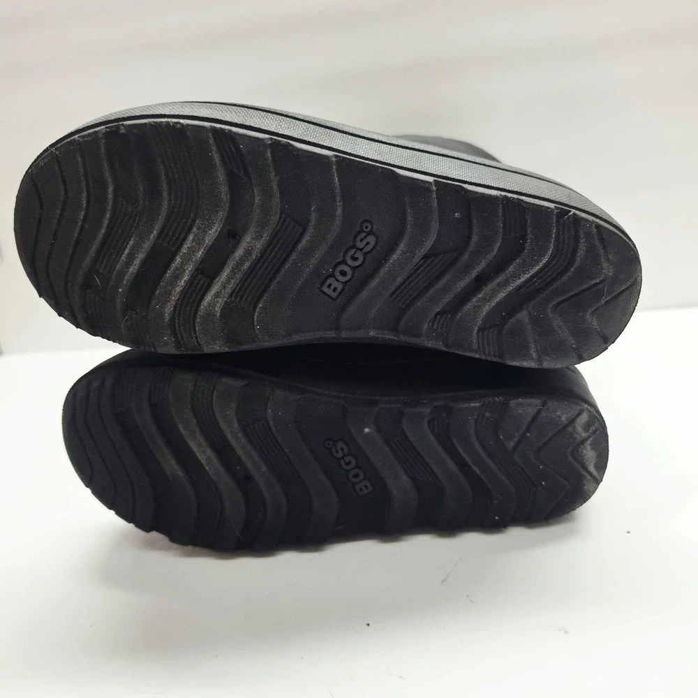 Bogs K Snow Shell Boots Youth Size 5 Black Waterproof Insulated Winter 72868-001